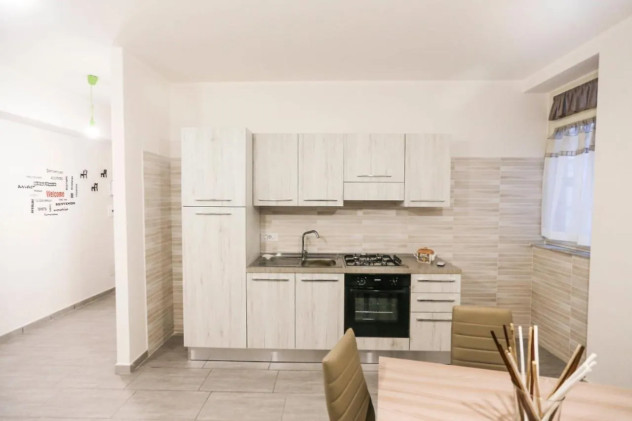 Habitat: Luxury Home Napoli Centro 0*, Nápoles
